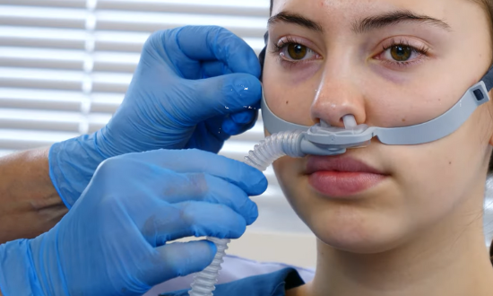 Intersurgical i-flo™ high flow nasal cannula video