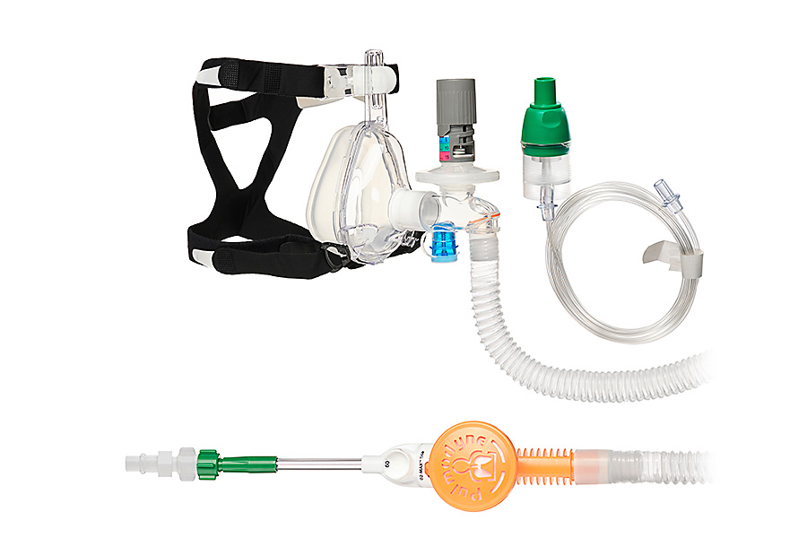 O2-MAX™ Trio System com DIN Quik-Connect™, com tubo smoothbore, válvula PEEP ajustável 5-SET™, nebulizador e máscara BiTrac ED, adulto médio
